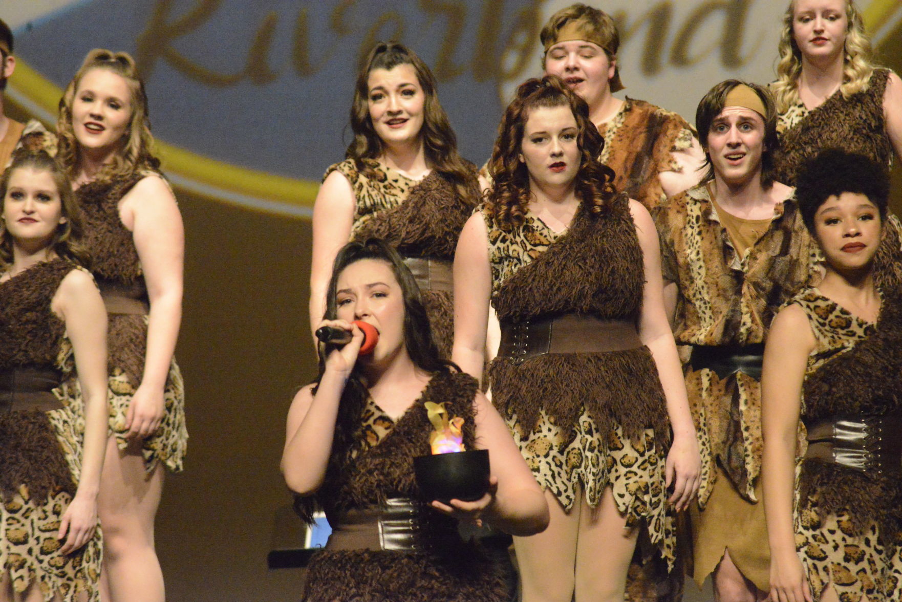 show choirs at bettendorf 020820 1227.JPG